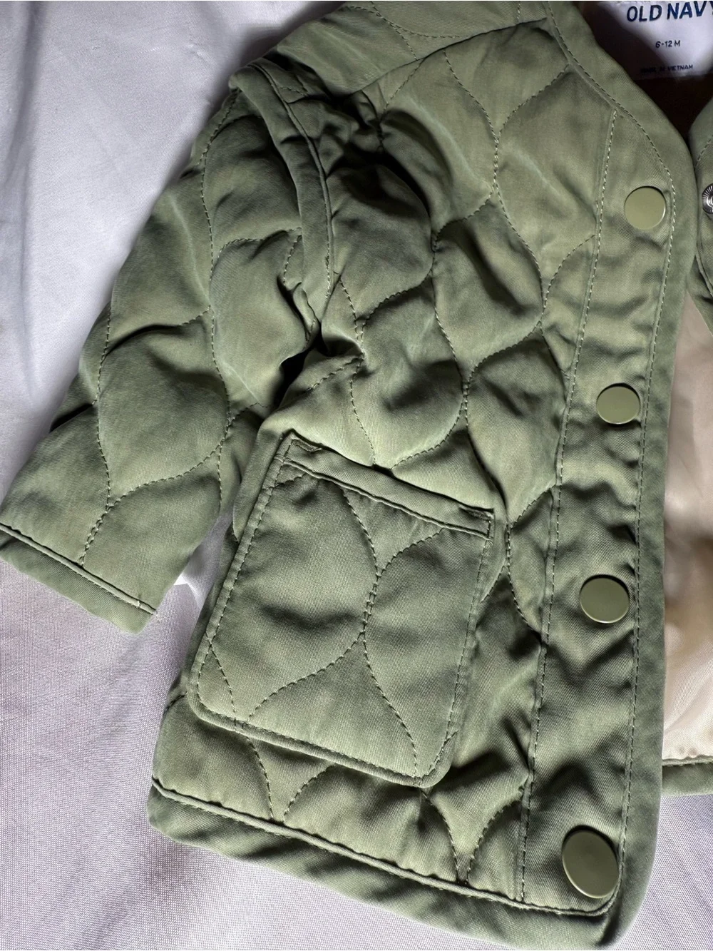 Old Navy Olive Green Quilted Snap-Front Jacket for Baby- 6-12mo